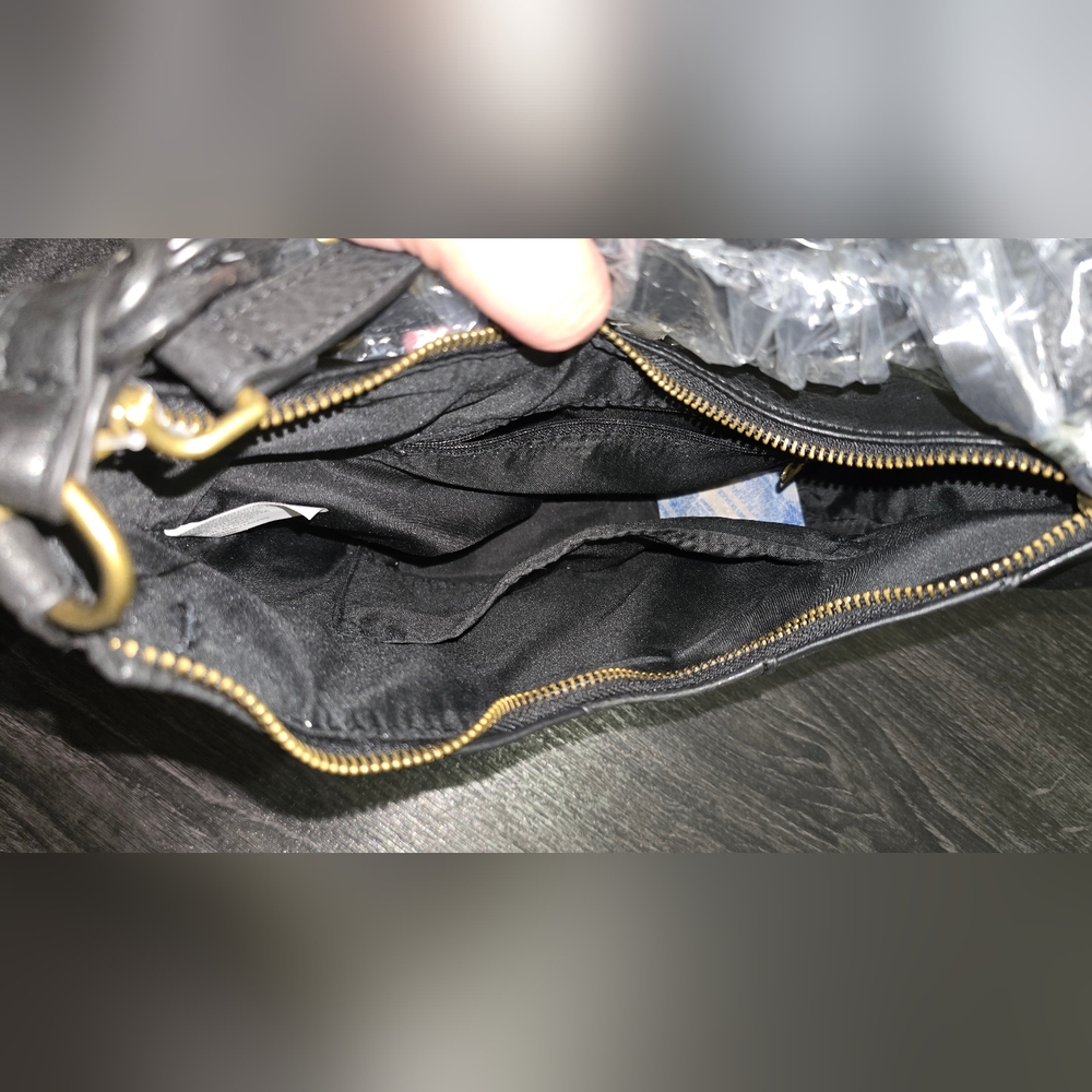 Purse - Picture 2 of 3